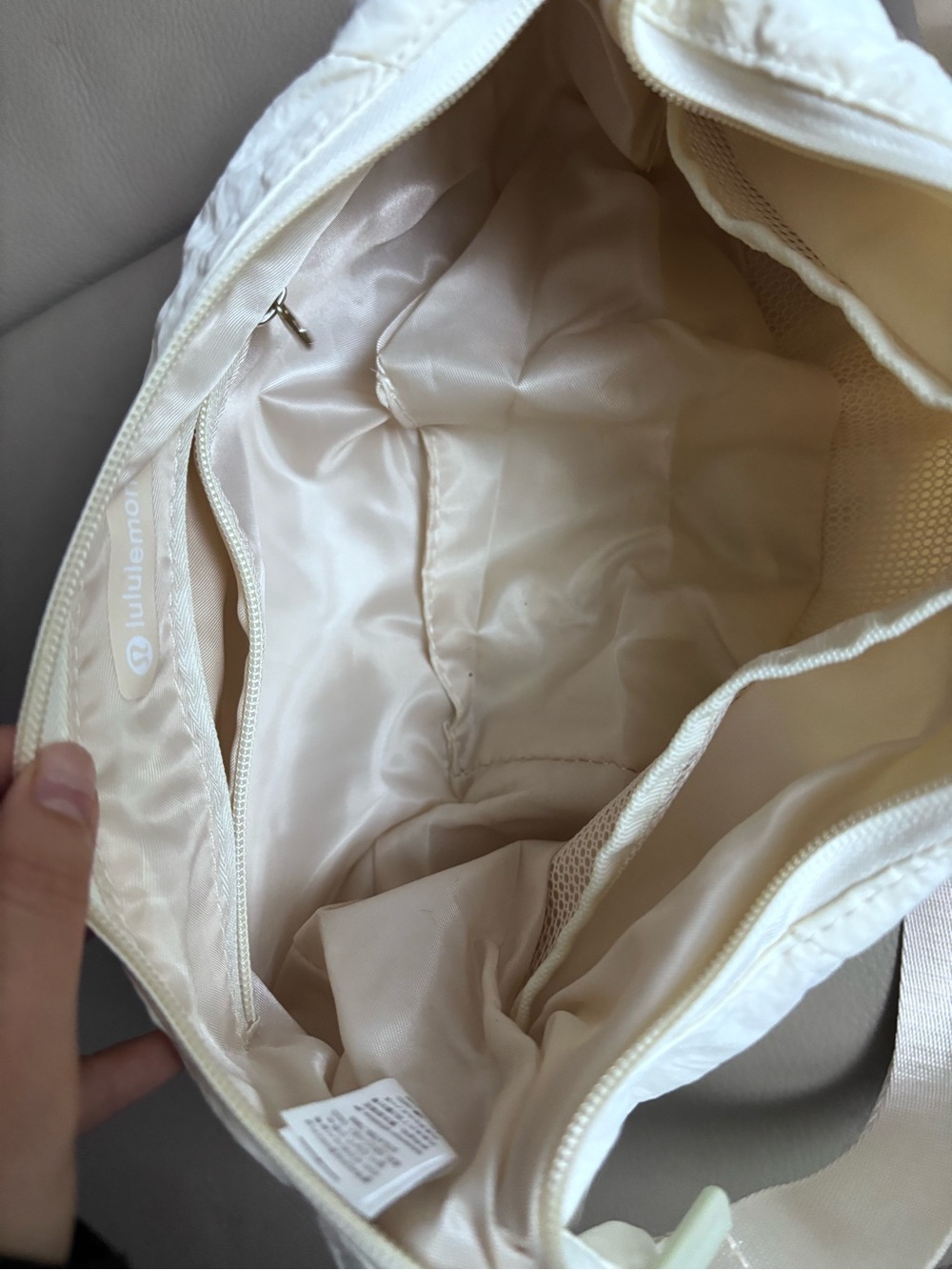 lululemon athletica Cream Nylon Crossbody Shoulder Bag - Picture 4 of 6